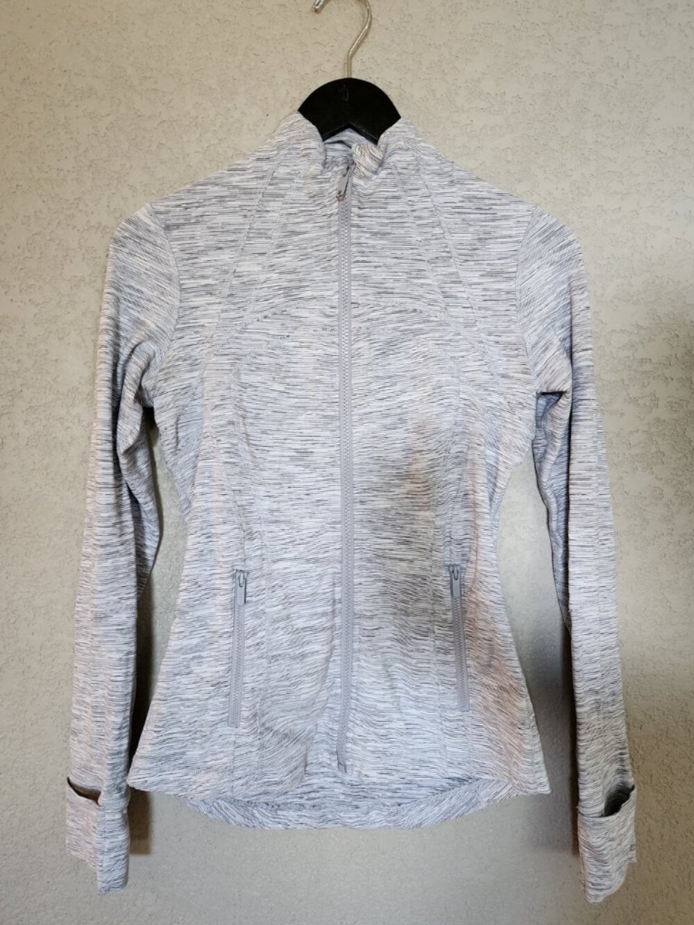 lululemon define heather grey Jacket size 6